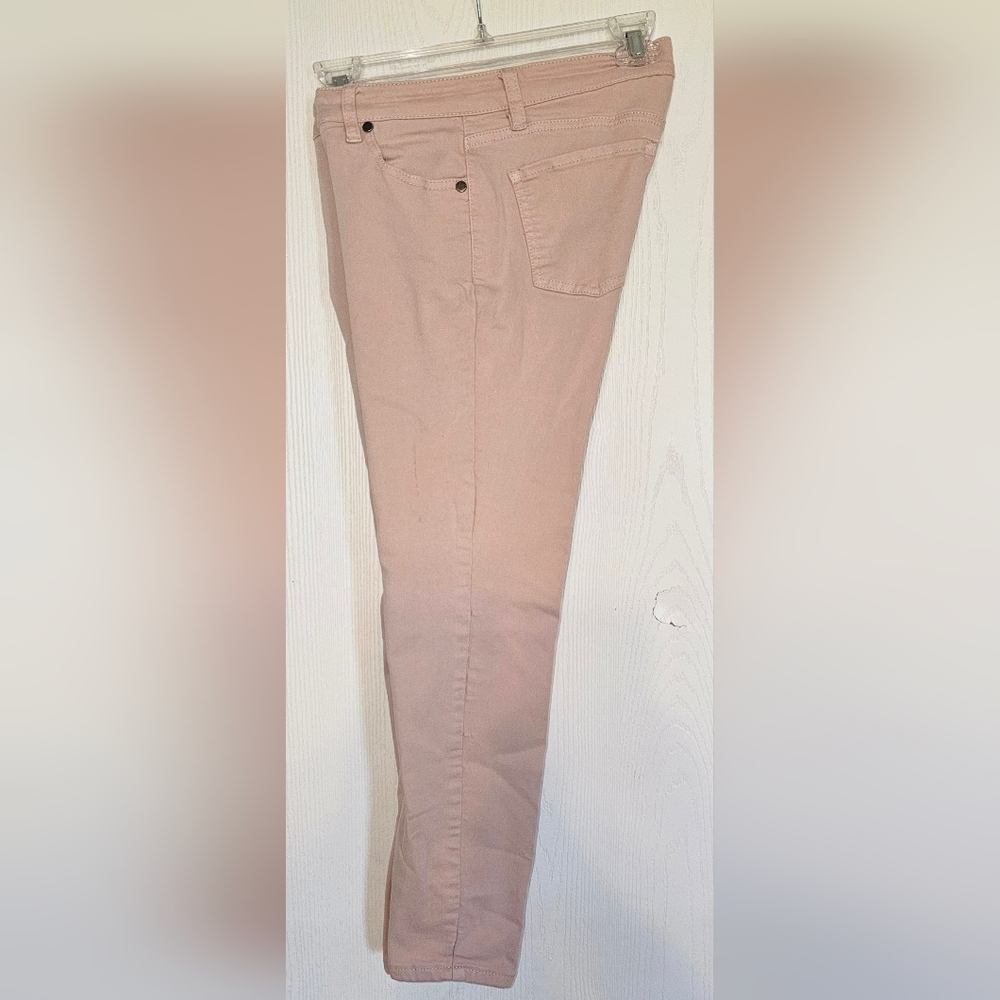 Buffalo Midrise Capri Jeans